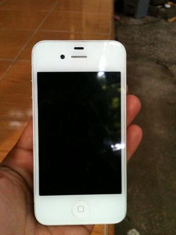 Iphone 4g 8gb white mulusssss, pondok gede