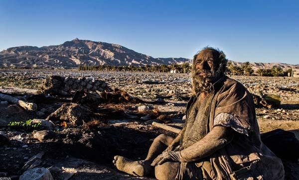 60 Tahun Tidak Mandi, Inilah Manusia Terkotor di Dunia