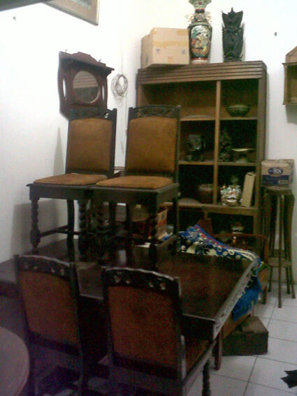 Desain Interior Nuansa Tempo Dulu Klasik Antik