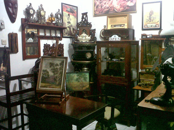 Desain Interior Nuansa Tempo Dulu Klasik Antik