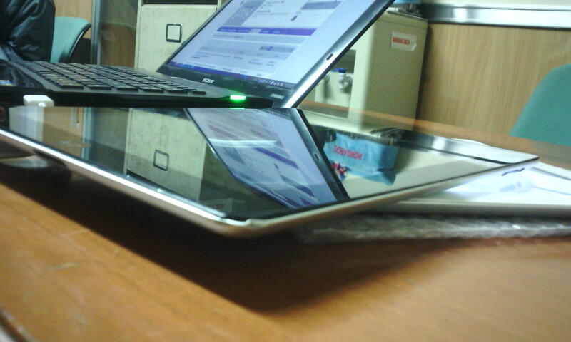 IPAD 2 3G + wifi 16 gb cuma 2,2 jtan aja ( daengjohncena )