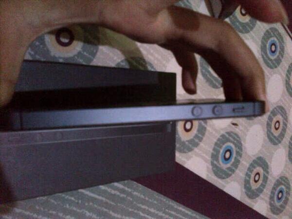 Iphone 5 black 16g FU SES byk bonus gan..!