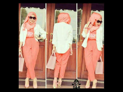 Baju Muslim & Maxi Wanita