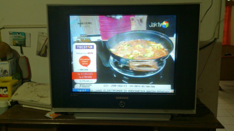 tv samsung slimfit 29 inch mulussssssss