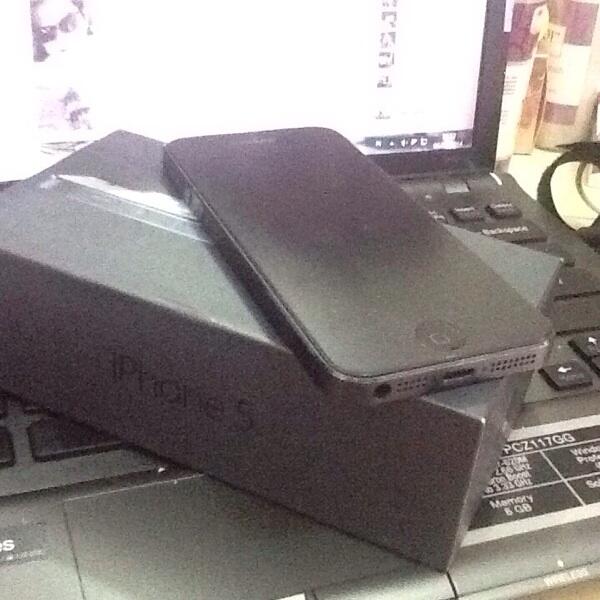 Iphone 5 32gb Black / Hitam fu Bdg