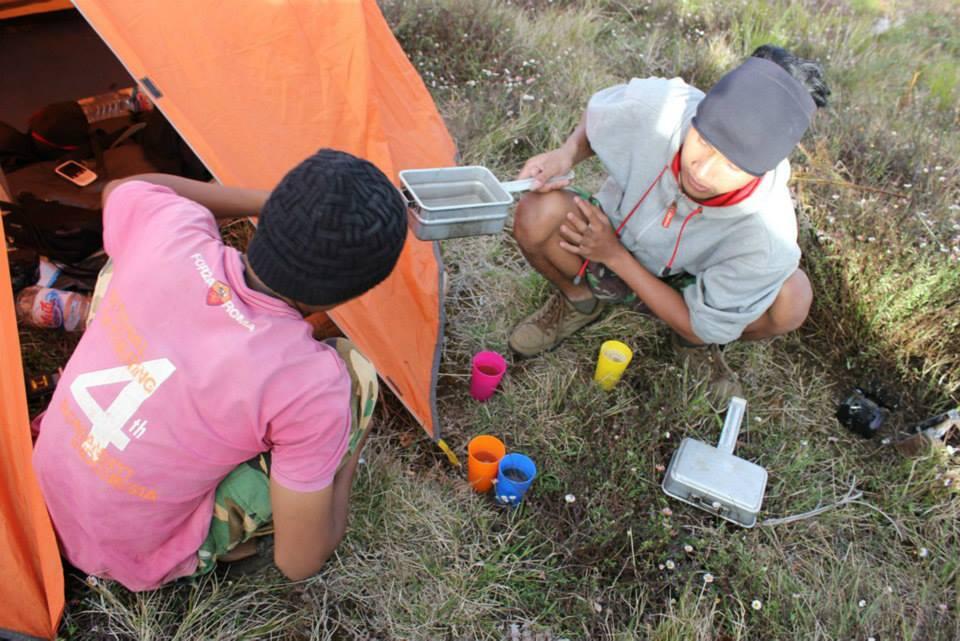 &#91;CATPER&#93; #LATEPOST Bukit Teletubies Gunung Prau 16-17 November 2013