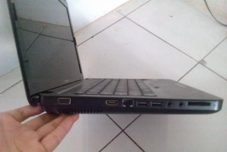 Terjual Jual Pretelan Laptop (Motherboard, Layar, Casing 