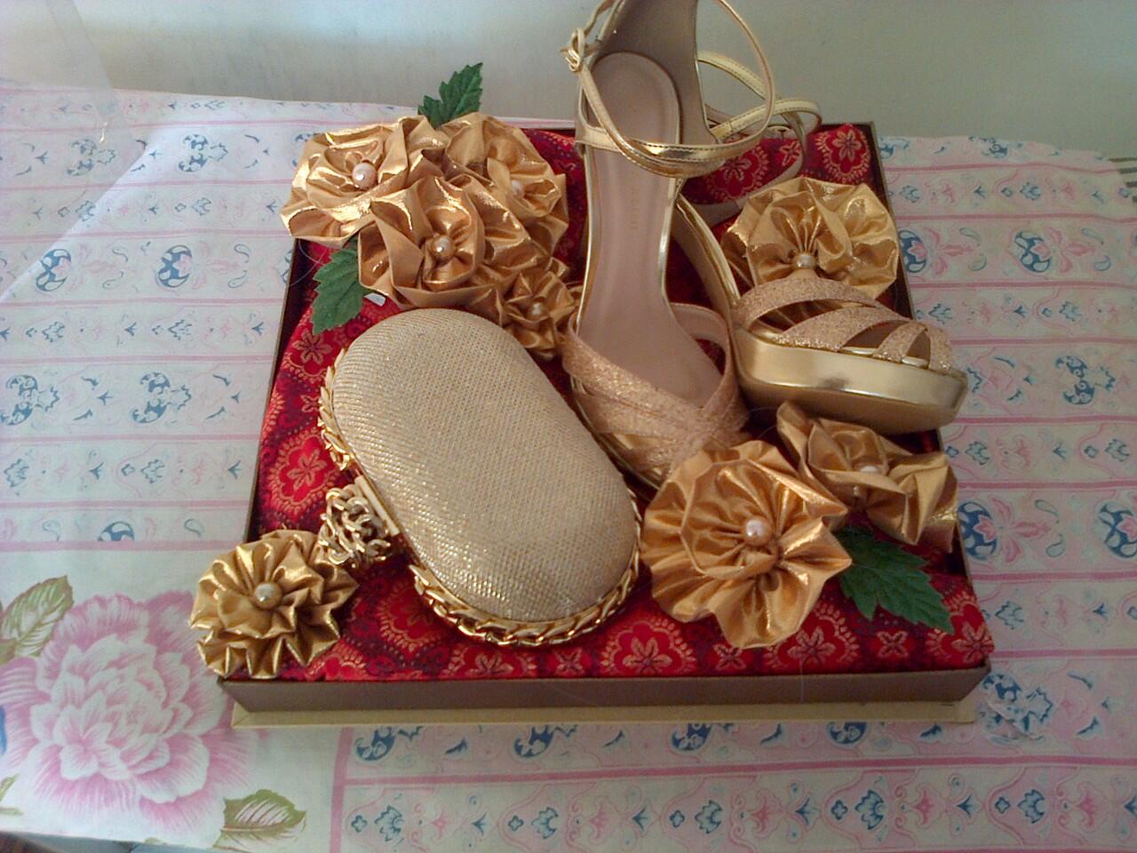 Desain Hantaran Pertunangan Surabaya
