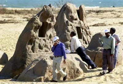 CANDI-CANDI YANG DITENGGELAMKAN DAN DIUNGKAP OLEH TSUNAMI