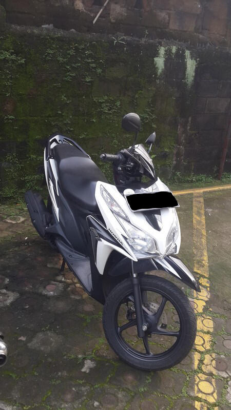 Terjual Honda Vario  125 PGM FI Tahun 2020 Warna Putih  