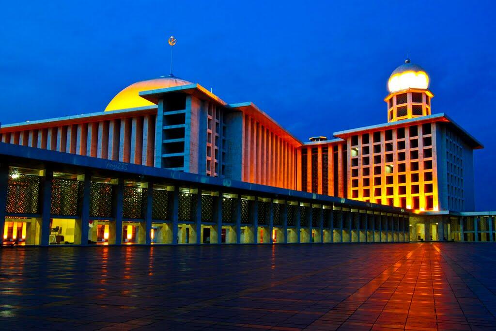 Mengenal Bangunan-Bangunan Ikonik Jakarta