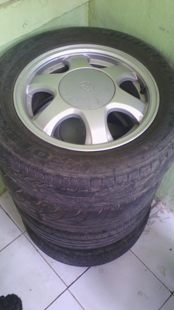 Velg Racing OEM Toyota Soluna R14 PCD 4x100