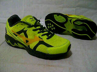 #Jual Sepatu Mizuno Runner Green# Size 42 limited#