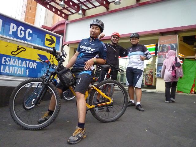 FR Fun Bike United Premium Store 7 Sept 2014