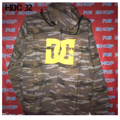 KAOS JAKET TSHIRT dc vans volcom quiksilver ripcurl macbeth emerica ATTICUS BANDUNG