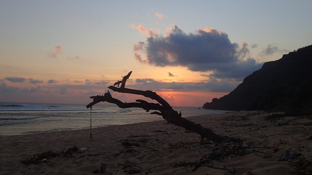 Destinasi Wisata &quot;Tersembunyi&quot; dibalik bukit Uluwatu Bali