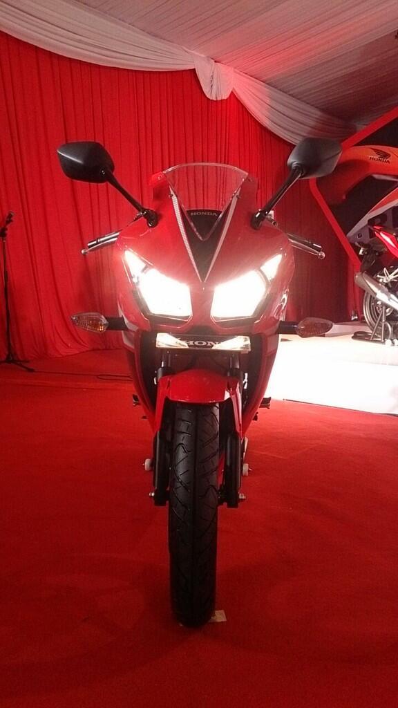 Galeri Foto ALL NEW CBR 150R Made in INDONESIA