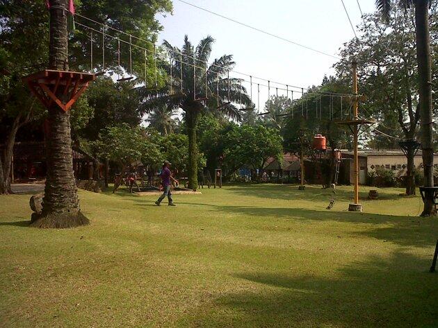 Wisata Alam di Situ Gintung