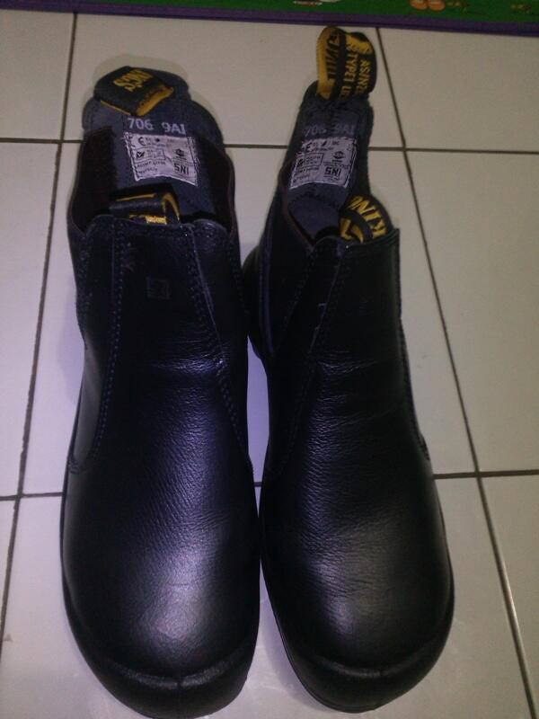 Terjual WTS safety shoes merk king's KASKUS