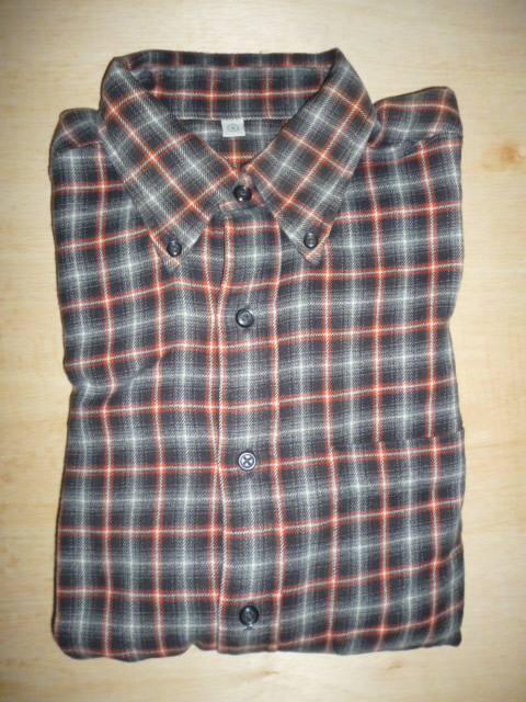 FLANNEL AUTHENTIC UNIQLO, CONVERSE, GIORDANO (HARGA BUDAK:p)
