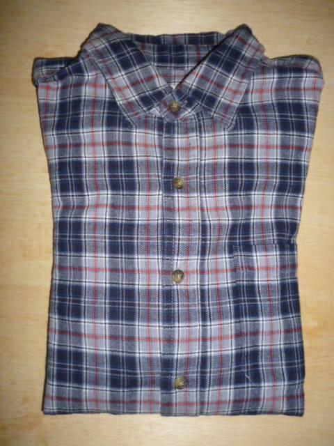 FLANNEL AUTHENTIC UNIQLO, CONVERSE, GIORDANO (HARGA BUDAK:p)