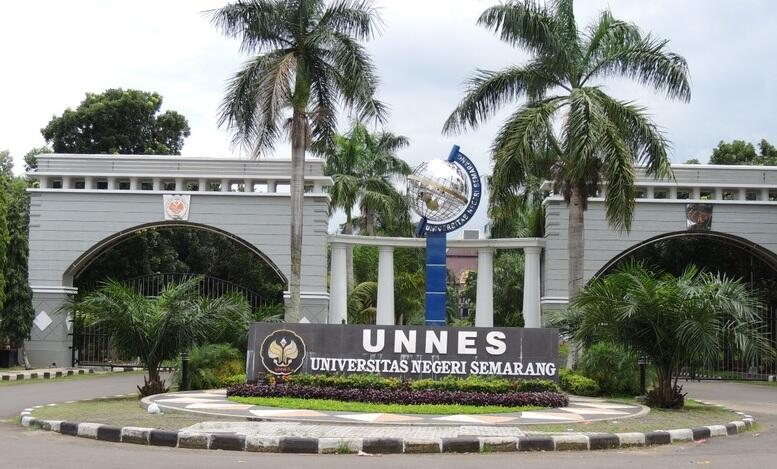 Update 100 Daftar Universitas Terbaik di Indonesia dan Peringkat Dunia nya