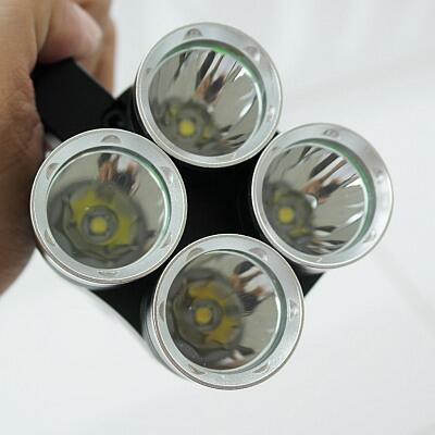 Senter Goread GRY60 Y60 4xXML2 Memiliki 4 led