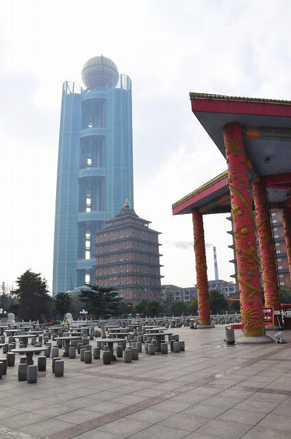 Mengintip Huaxi, Desa Terkaya dan Termewah di China!