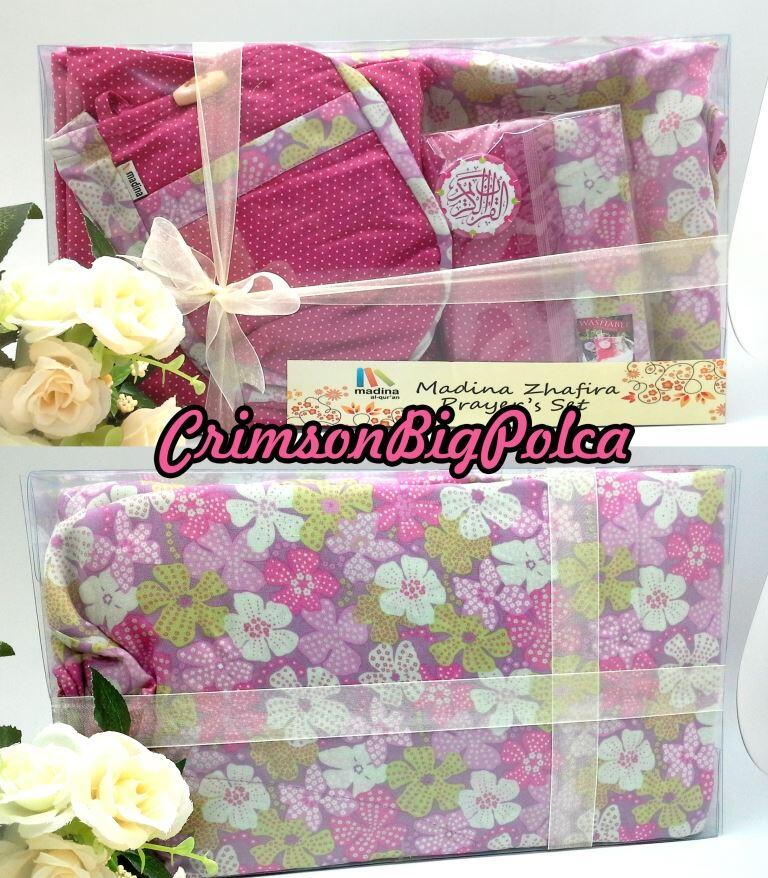 Prayer set cantik (mukena & Qur'an)