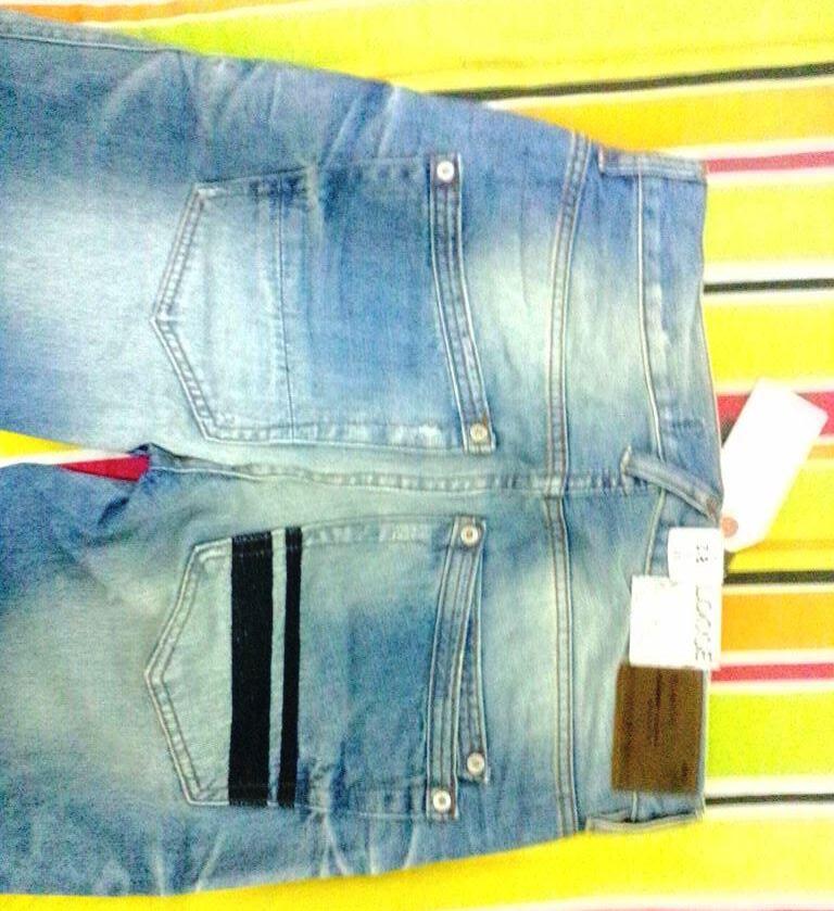 Celana Pjg Cowok Pull and Bear ukuran 30 Original