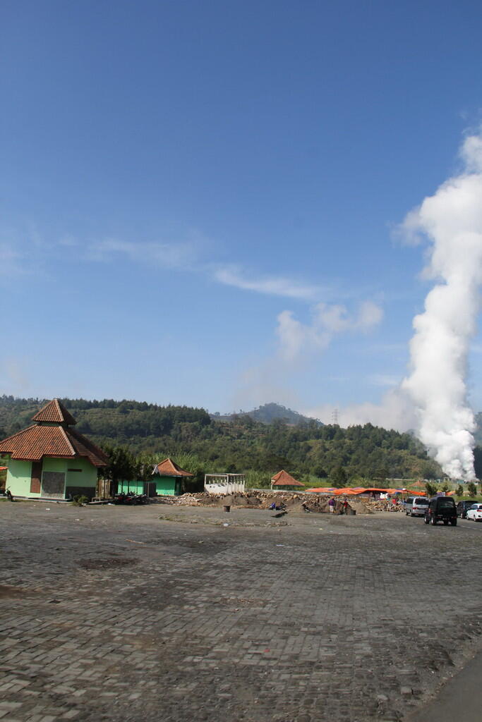 &#91;AJAKAN&#93; MENIKMATI UDARA SEJUK DI DATARAN TINGGI DIENG &amp; SUNRISE SIKUNIR..