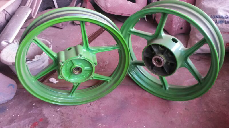 WTS : Velg Kawasaki Ninja 250 karbu