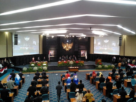 Rapat Pengesahan Kelengkapan Dewan Ditunda