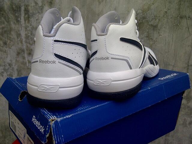 (SURABAYA) Reebok buckets VII size 11/45 & 12/26 NEW (ORI)