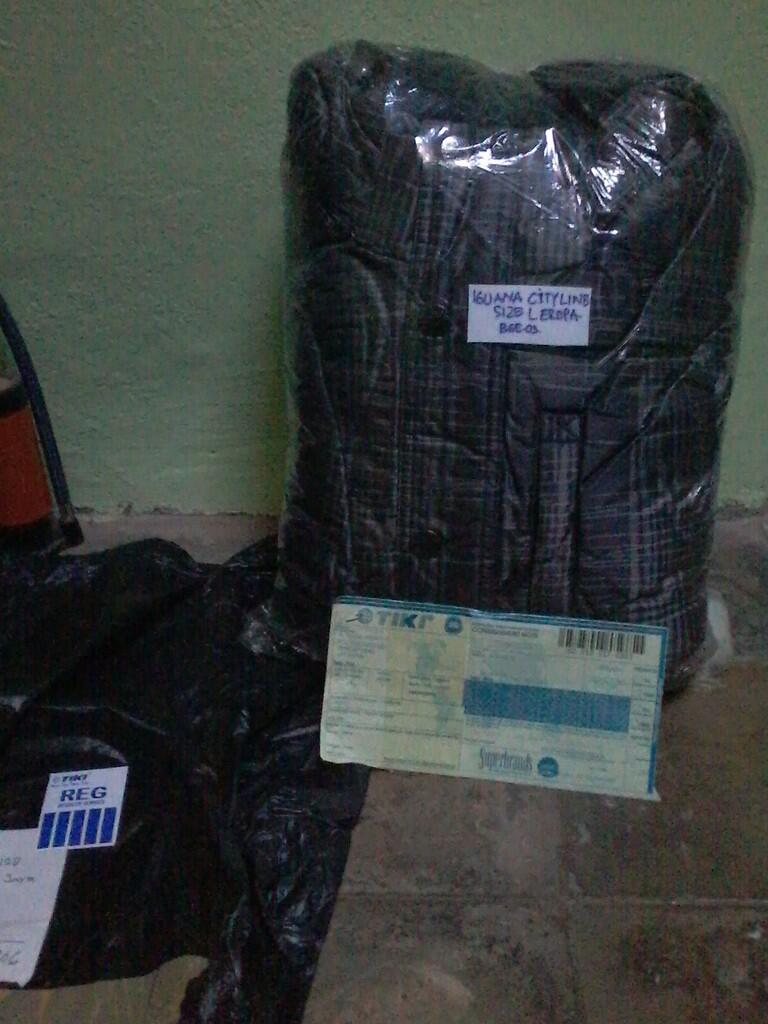 jaket outdoor : waterproof / anti air ...Sessi 17...