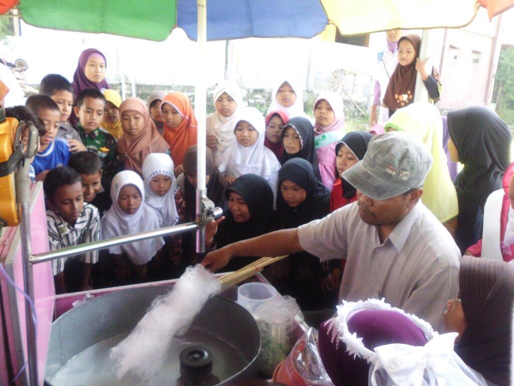 Bedanya Jajanan Anak dulu Sama Anak Sekarang &#91;80's -90's&#93;
