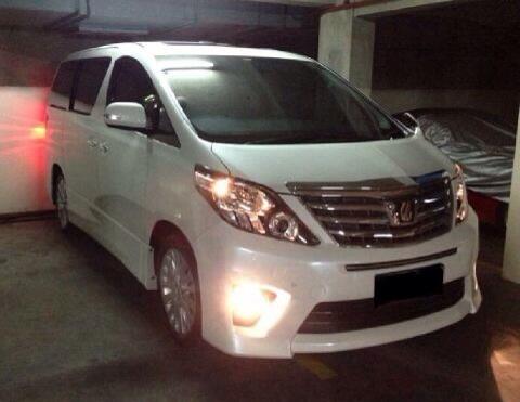 Rental Mobil Bandung New Alphard + Driver