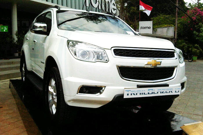 DISC BOMBASTIS PSTI UNTUNG CHEVROLET CAPTIVA SPIN ORLANDO AVEO TDP MURAH