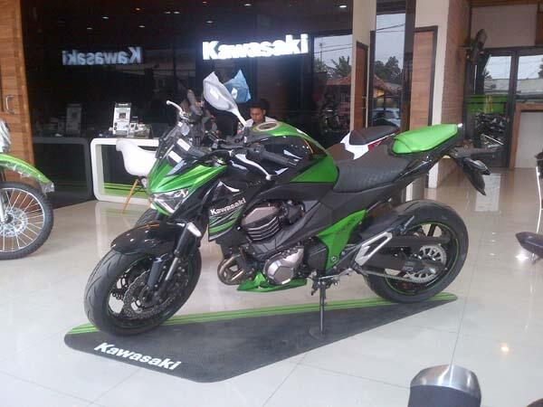 Terjual KREDIT MOTOR KAWASAKI yang Mudah Murah dan Cepat 