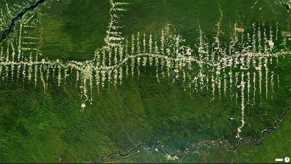 Cuci Mata Yok Gans Liat Pemandangan dari Satelit.