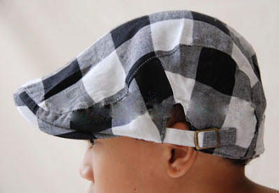 TOPI PET