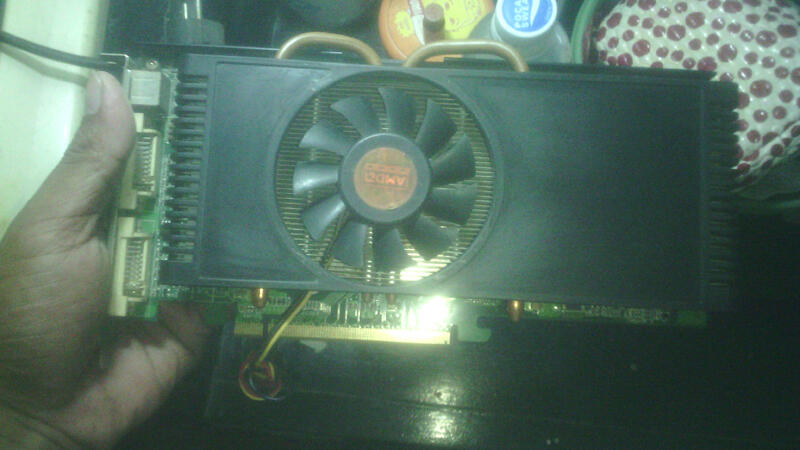 VGA 9600GT 256BIT