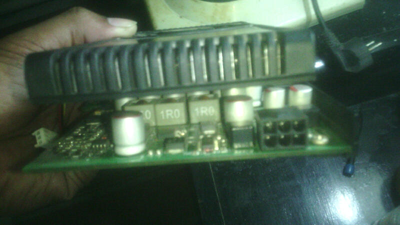 VGA 9600GT 256BIT