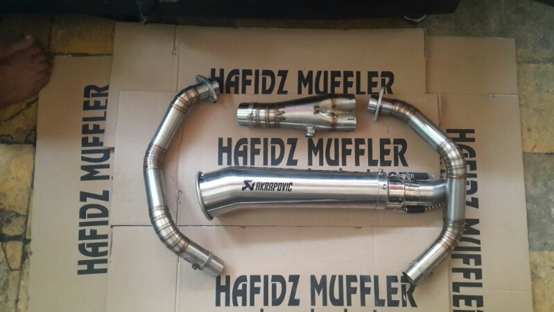 knalpot akrapovic for ninja.cbr.r15.vixion.byson. pesan langsung sampai