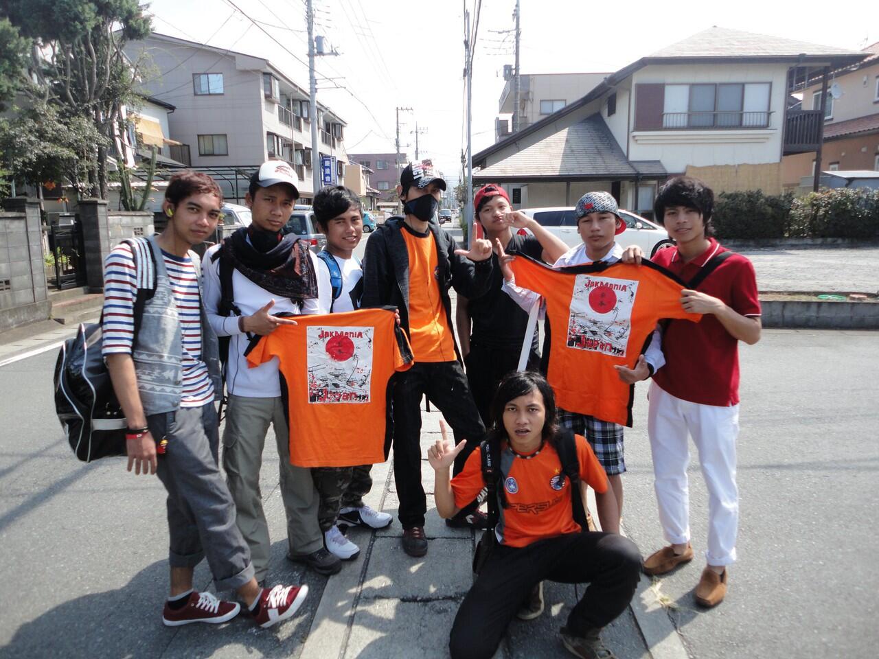 Menghapus Stigma Negatif Supporter The Jakmania
