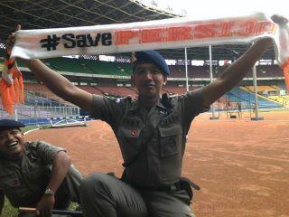 Menghapus Stigma Negatif Supporter The Jakmania