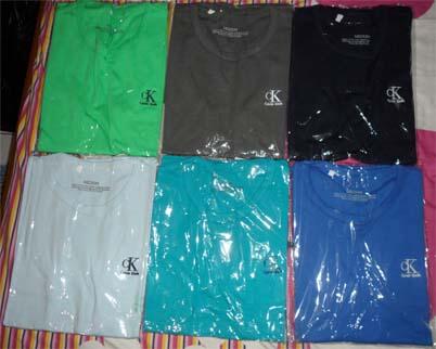 Kaos Dalam Pria