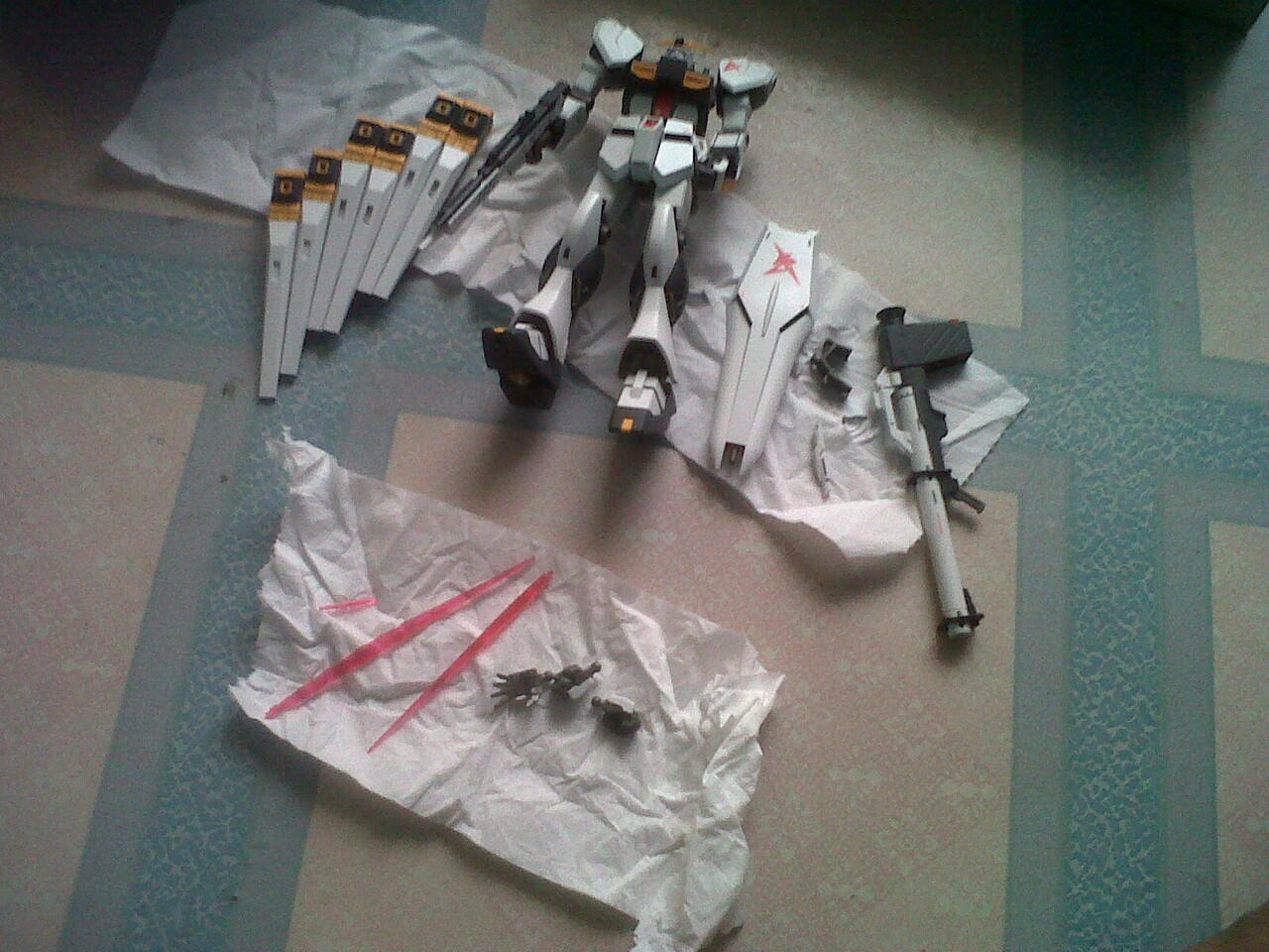 Cluster Model Kit - Jasa painting Gunpla, Model Kit & Mainan