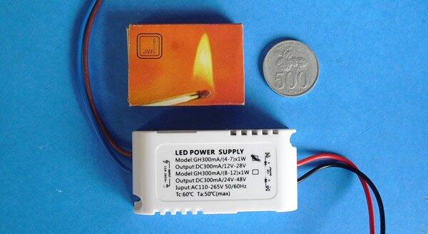 Jual LED: Bohlam,Downlight,Par-Spot,Plafon,Etalase,power supply,LED module,Floodlight