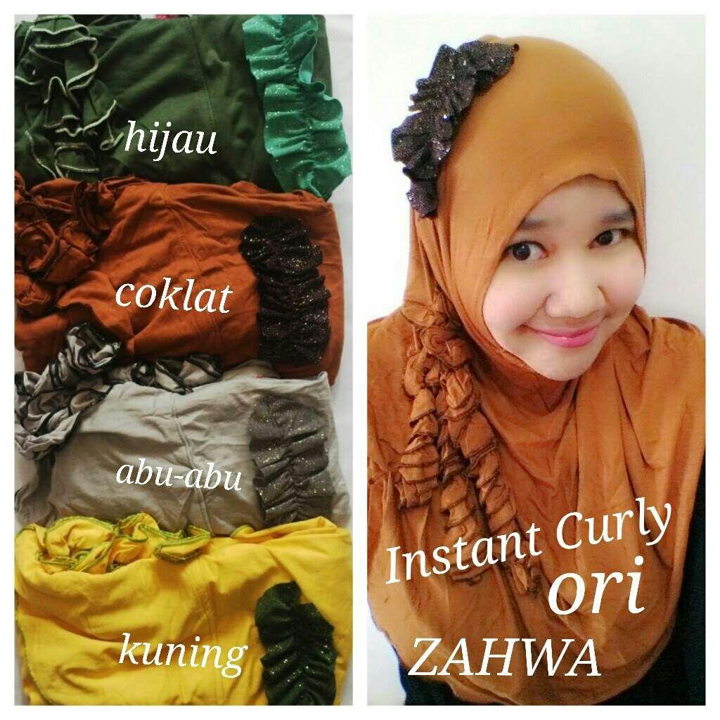 Jual bermacam-macam jilbab wanita muslimah di kota malang